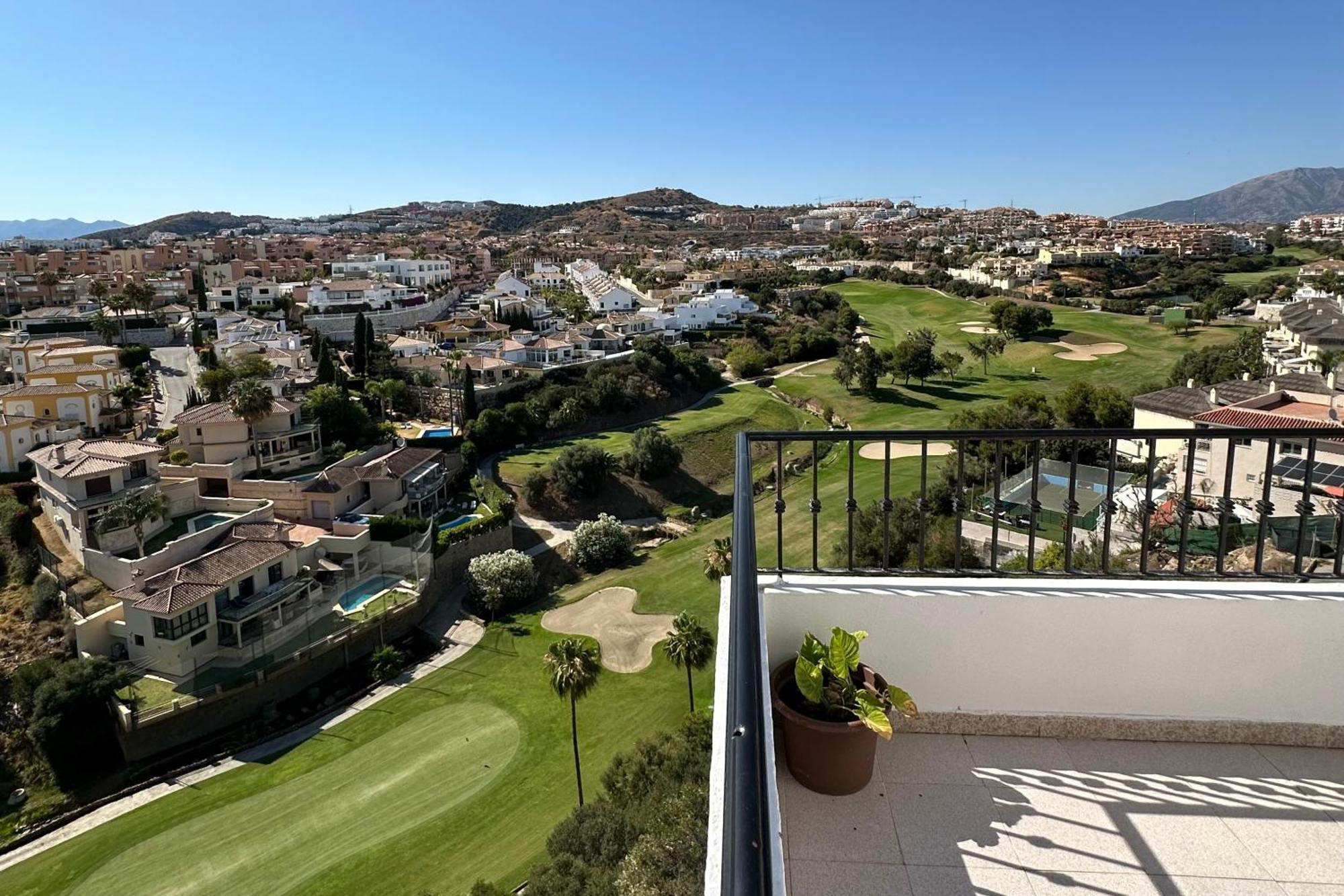 Apartamento Luminoso Atico Duplex Con Vistas Al Mar Málaga Exterior foto