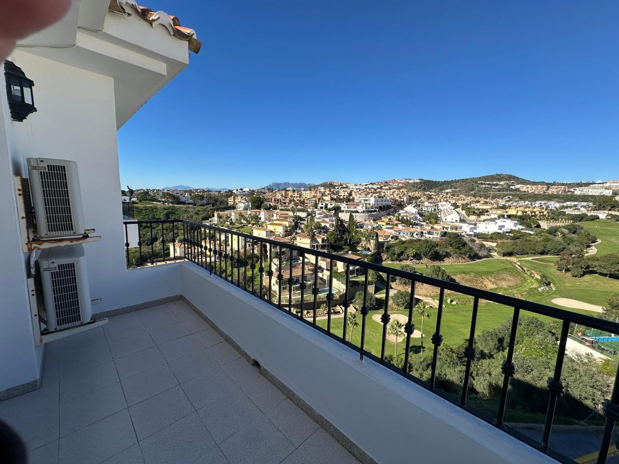 Apartamento Luminoso Atico Duplex Con Vistas Al Mar Málaga Exterior foto